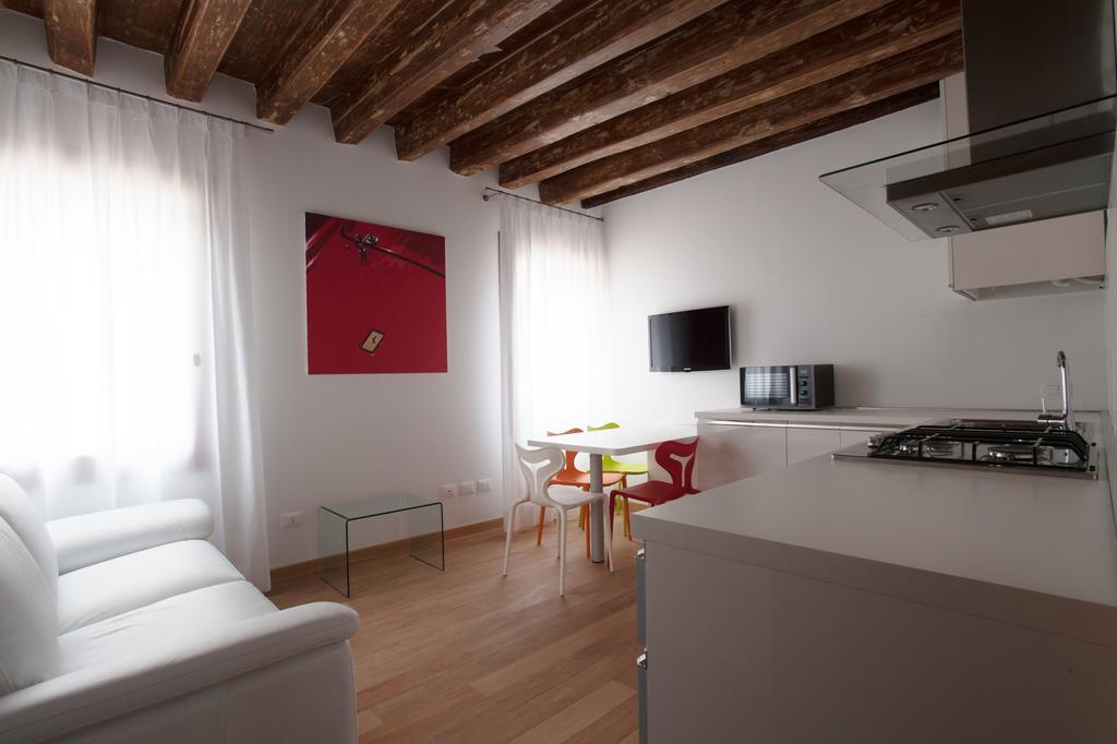 The Lion'S House Apt1 Venetië Kamer foto