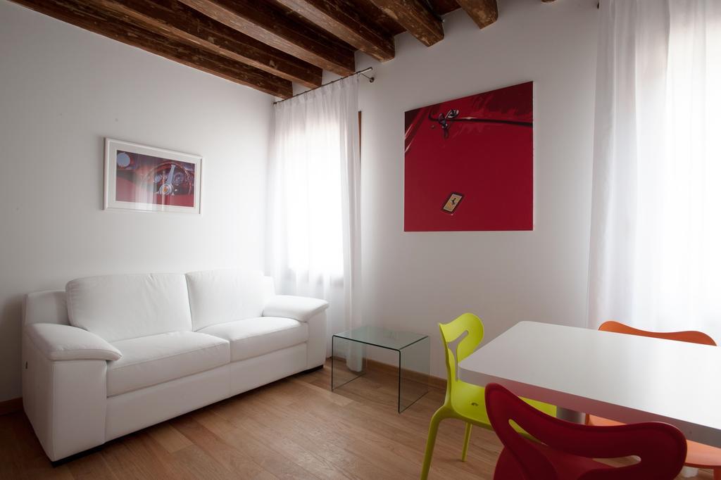 The Lion'S House Apt1 Venetië Kamer foto