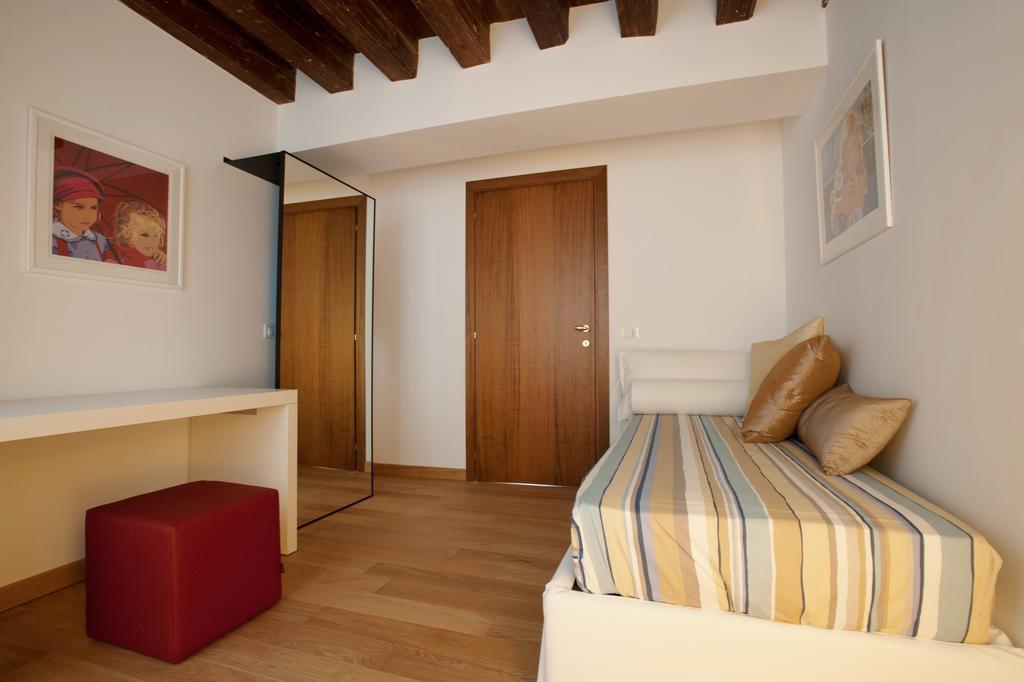 The Lion'S House Apt1 Venetië Kamer foto